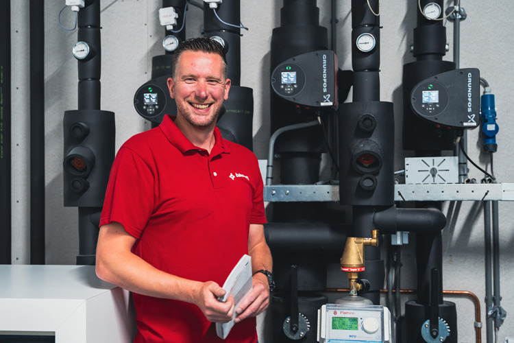 Dennis - Service technicus